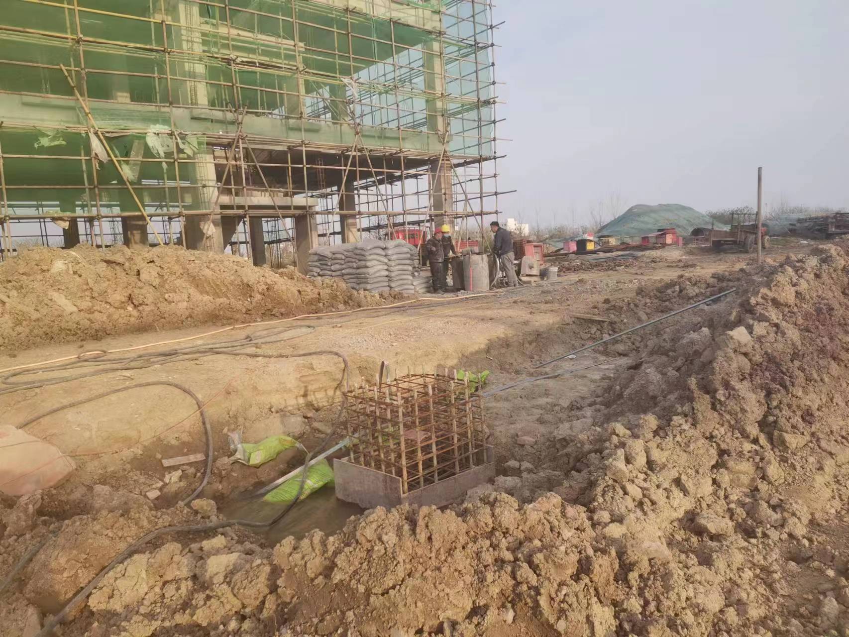 恩平当桥梁出现裂缝的时候应该及时加固修补